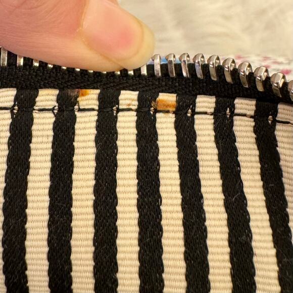 L.A.M.B. Gwen Stefani Y2K VTG Ditzy Floral Graffiti Hobo Grandvale Handbag - Picture 16 of 16